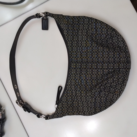 Coach Handbags - COACH TEXTILE/LEATHER HOBO BAG - LIKE NEW